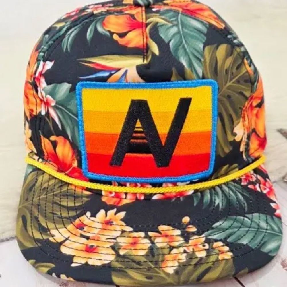 Rare Aviator Nation TRUCKER HAT in Floral Print - Picture 2 of 2